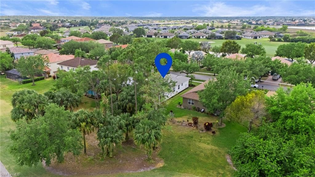 1905 Par Dr, Naples, FL 34120-37