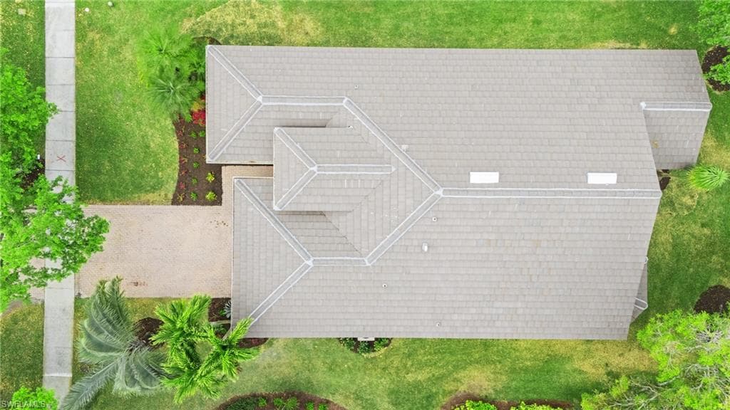 1905 Par Dr, Naples, FL 34120-38