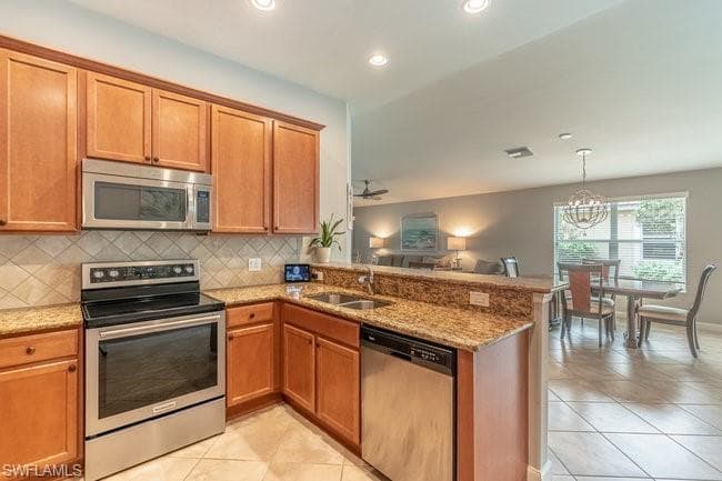 8619 Genova Ct, Naples, FL 34114-10