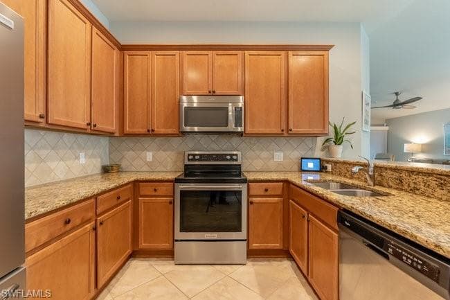 8619 Genova Ct, Naples, FL 34114-11