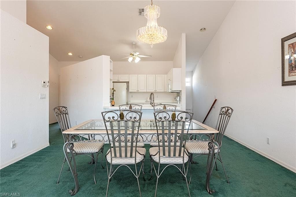 1110 Partridge Cir 202, Naples, FL 34104-5