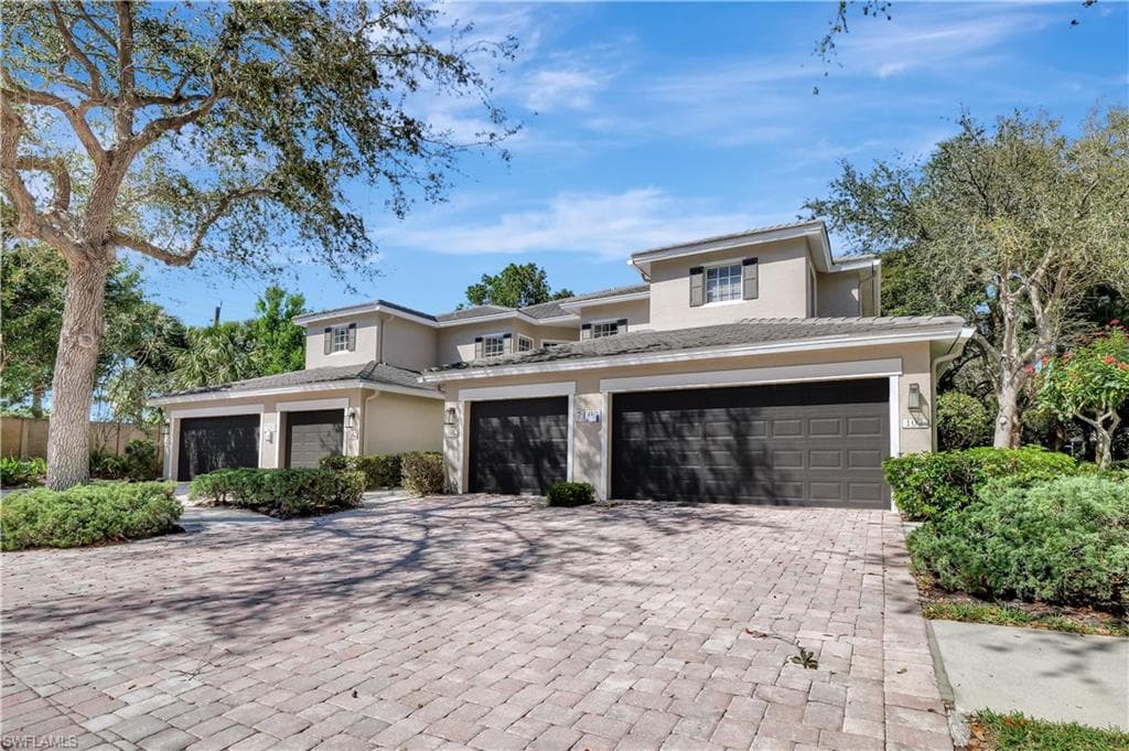 7103 Pond Cypress Ct 102, Naples, FL 34109-2