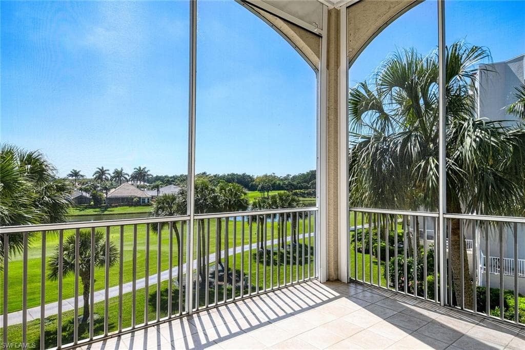 1530 Clermont Dr G305, Naples, FL 34109-14