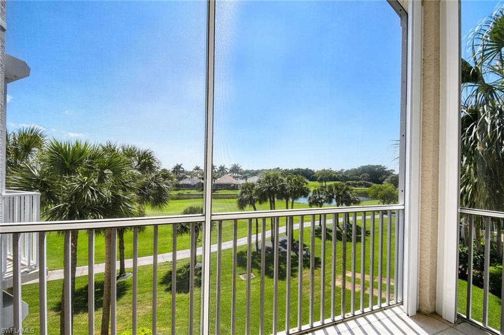 1530 Clermont Dr G305, Naples, FL 34109-2