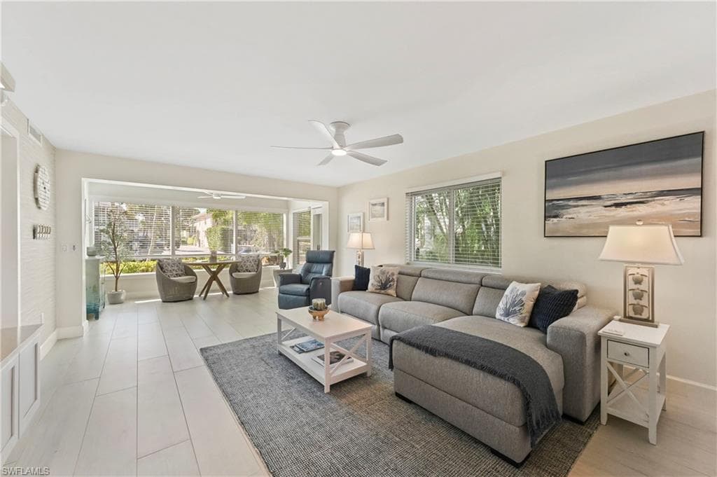 1686 Blue Point Ave B5, Naples, FL 34102-15