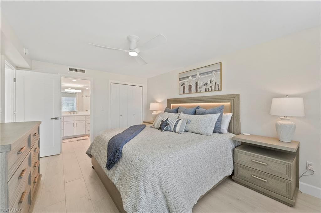 1686 Blue Point Ave B5, Naples, FL 34102-31