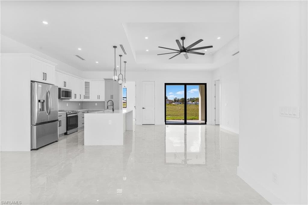 468 Paddock St, Lehigh Acres, FL 33974-6
