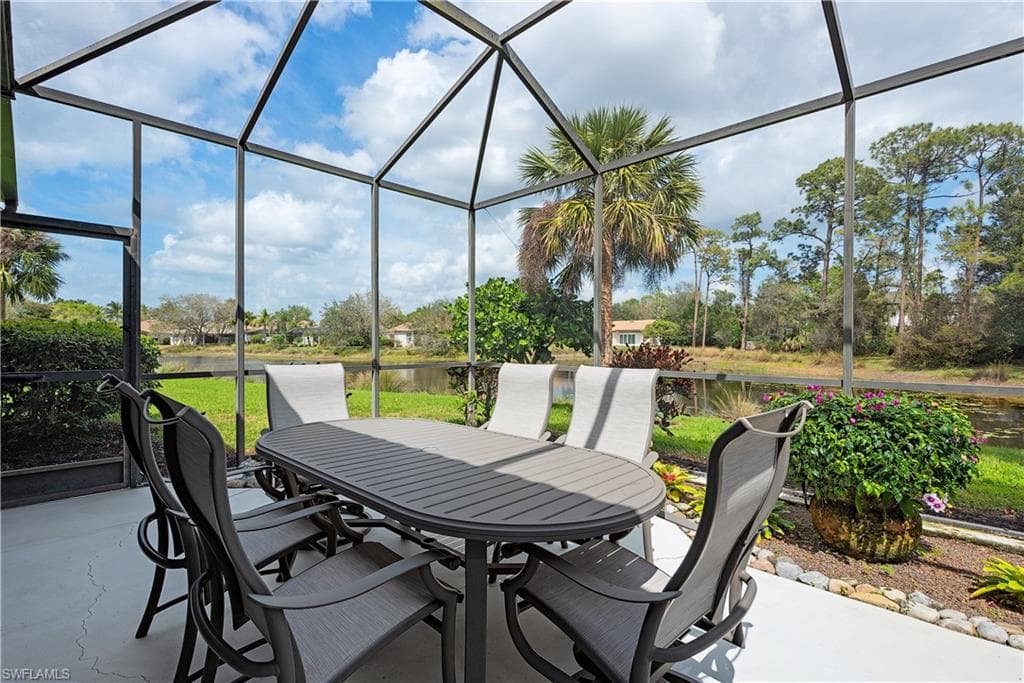 6819 Old Banyan Way, Naples, FL 34109-12