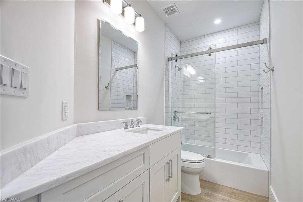 220 Vintage Cir B103, Naples, FL 34119-14