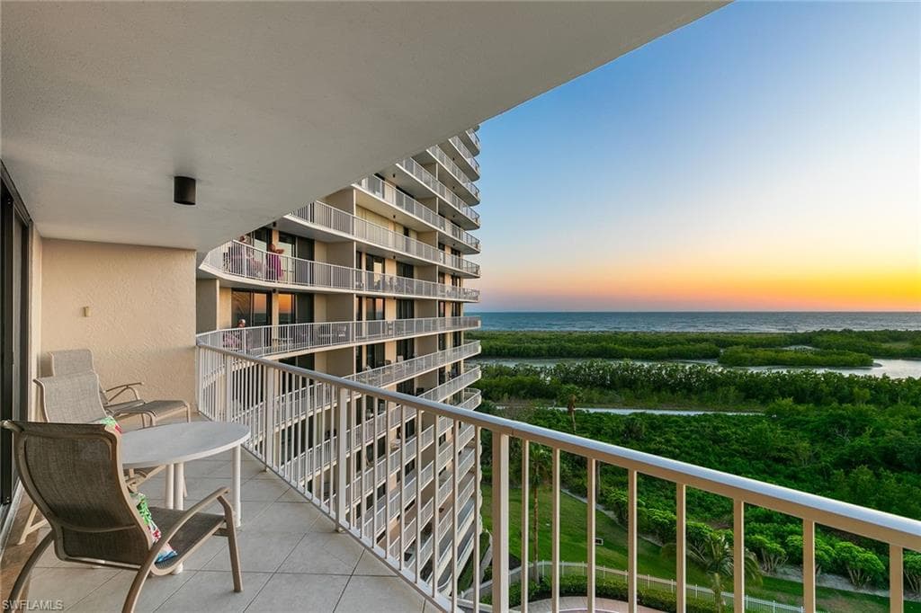 440 Seaview Ct 902, Marco Island, FL 34145-39