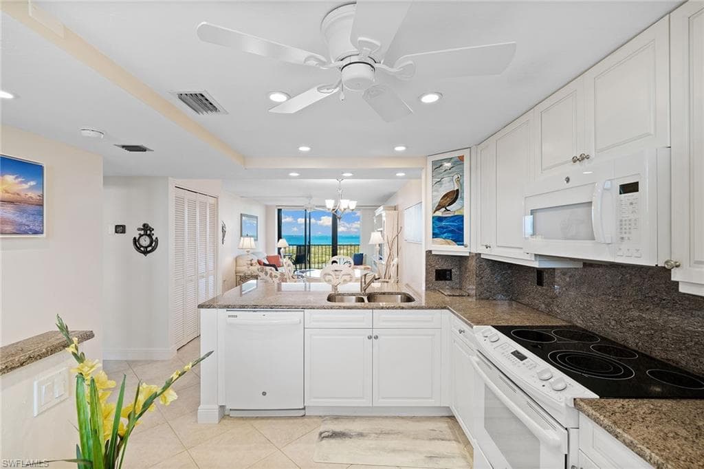 440 Seaview Ct 902, Marco Island, FL 34145-7