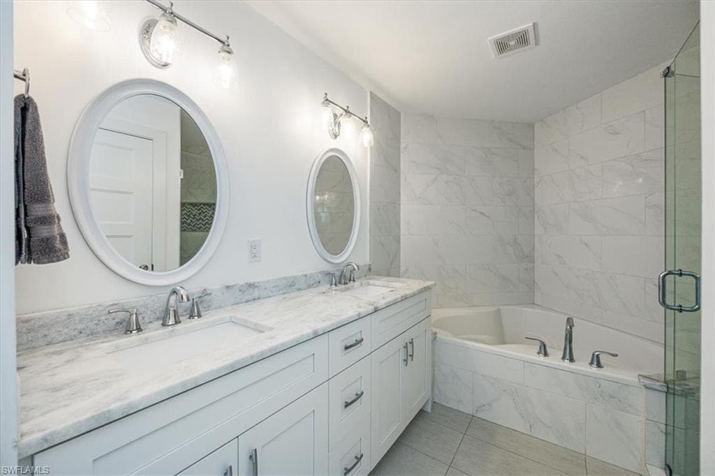 2220 Arielle Dr 2009, Naples, FL 34109-11