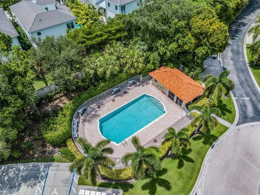 2220 Arielle Dr 2009, Naples, FL 34109-19
