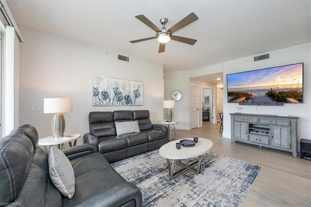 2220 Arielle Dr 2009, Naples, FL 34109-3