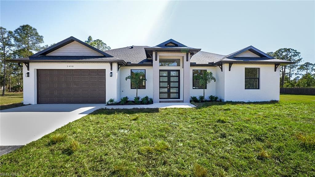 3498 47th Ave NE, Naples, FL 34120-1