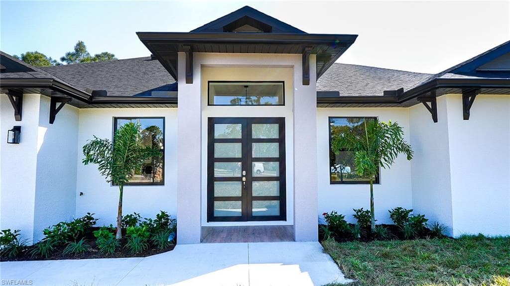 3498 47th Ave NE, Naples, FL 34120-4
