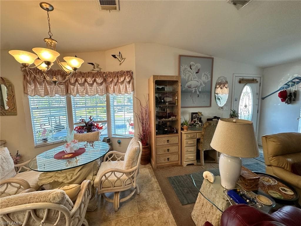 1658 Diamond Lake Cir, Naples, FL 34114-16