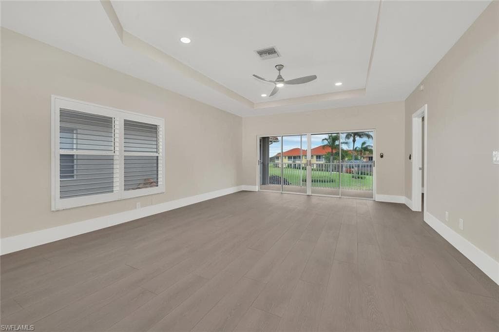 11408 Quail Village Way C-201, Naples, FL 34119-5