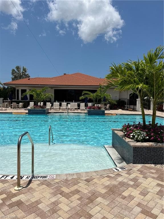 8400 Naples Heritage Dr 1521, Naples, FL 34112-7