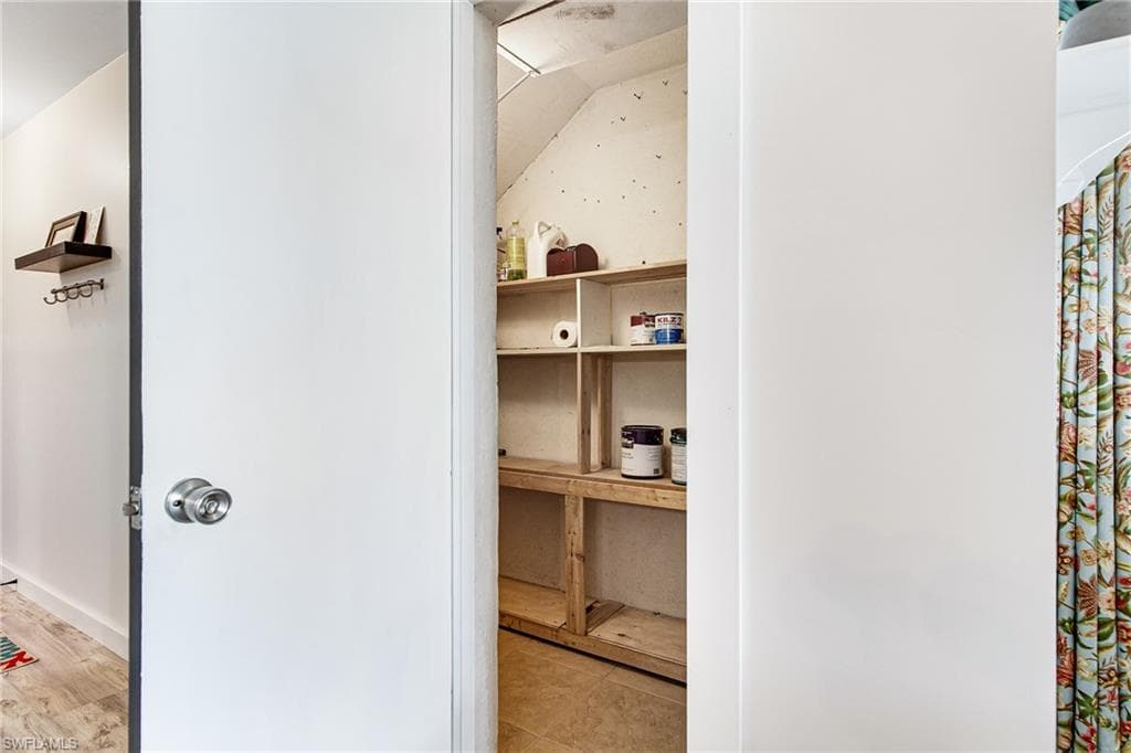 7025 New Post Dr 1, North Fort Myers, FL 33917-23