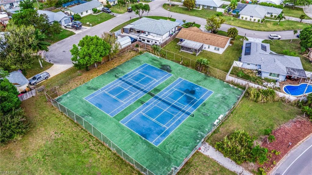 7025 New Post Dr 1, North Fort Myers, FL 33917-30