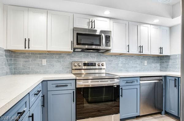 7025 New Post Dr 1, North Fort Myers, FL 33917-7