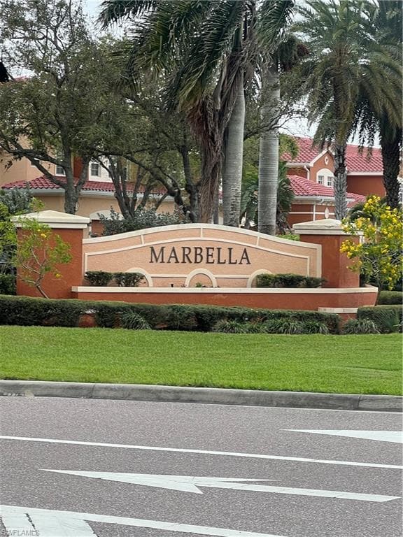 10300 Via Colomba Cir, Fort Myers, FL 33966-46