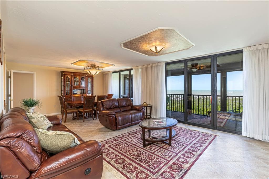 15 Bluebill Ave 803, Naples, FL 34108-9