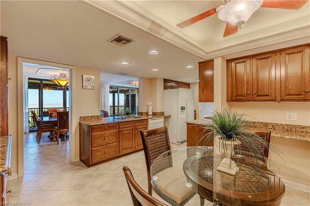 15 Bluebill Ave 803, Naples, FL 34108-13