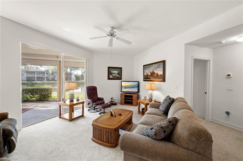 500 Diamond Cir 503, Naples, FL 34110-18