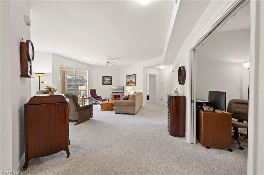 500 Diamond Cir 503, Naples, FL 34110-22