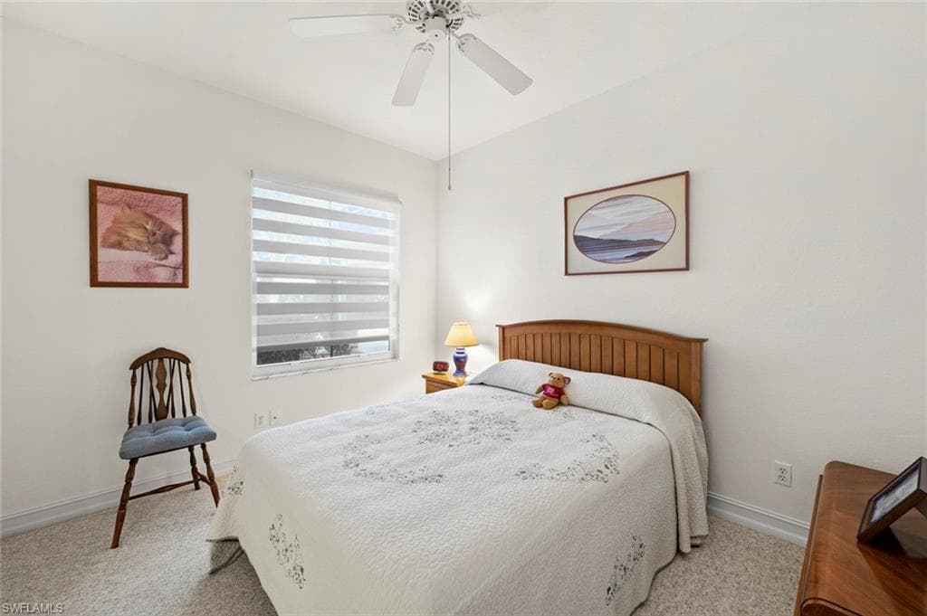 500 Diamond Cir 503, Naples, FL 34110-26