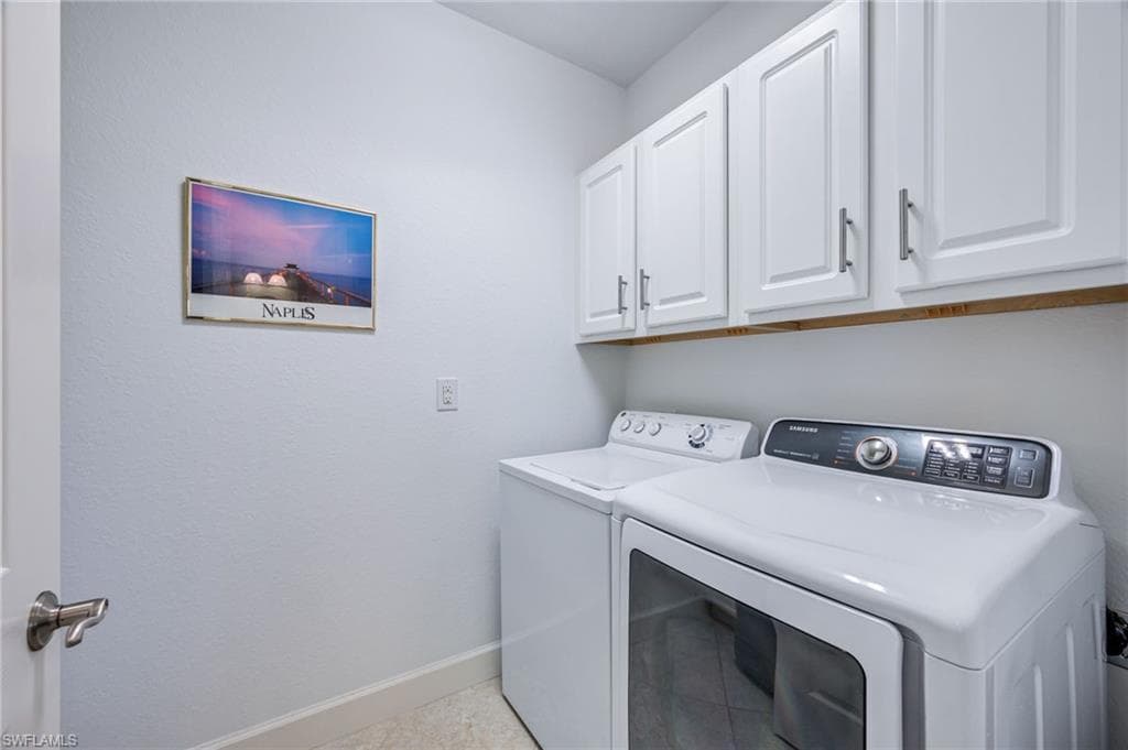 8069 Players Cove Dr 101, Naples, FL 34113-24