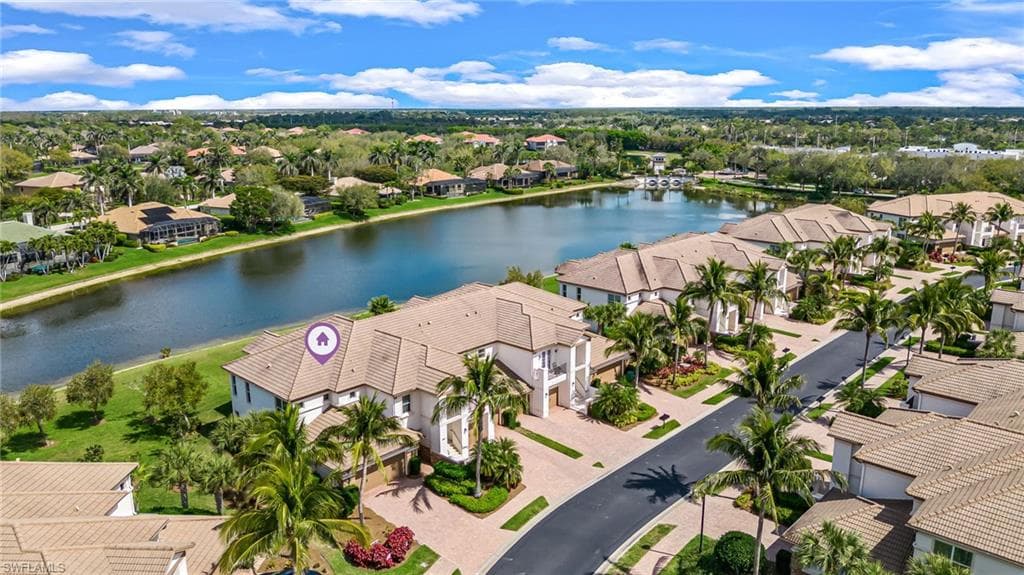 8069 Players Cove Dr 101, Naples, FL 34113-28