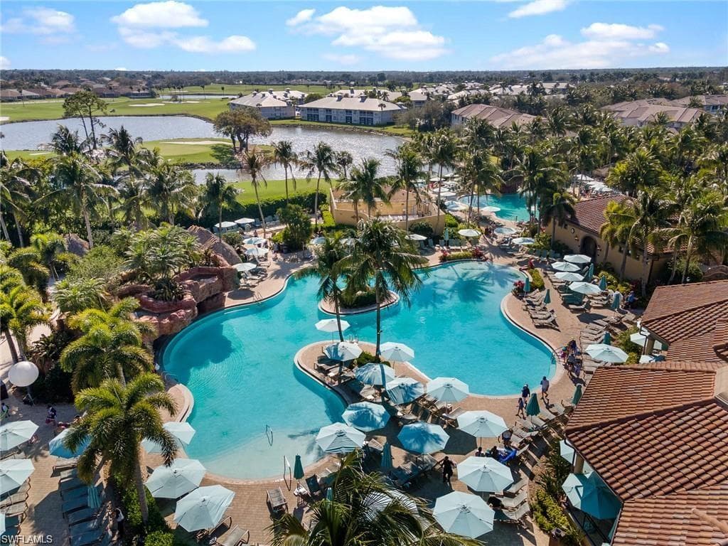 8069 Players Cove Dr 101, Naples, FL 34113-41