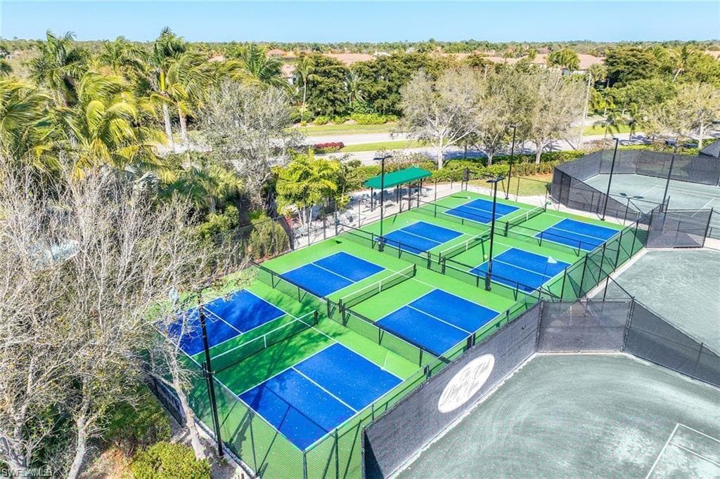 8069 Players Cove Dr 101, Naples, FL 34113-47