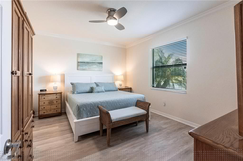 9109 Glenforest Dr, Naples, FL 34120-18