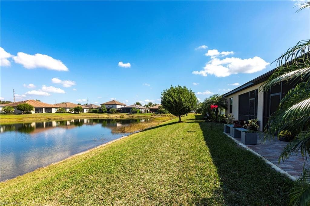 9109 Glenforest Dr, Naples, FL 34120-34