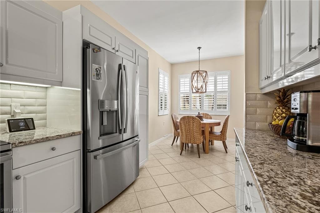 2381 Hidden Lake Ct 01, Naples, FL 34112-11