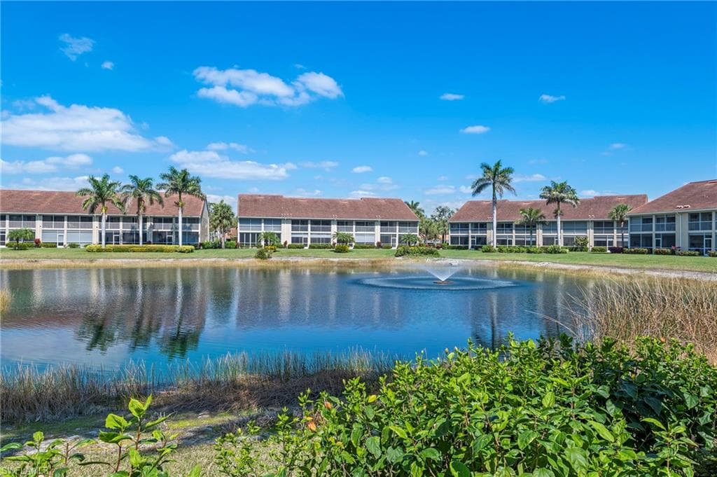 2381 Hidden Lake Ct 01, Naples, FL 34112-26