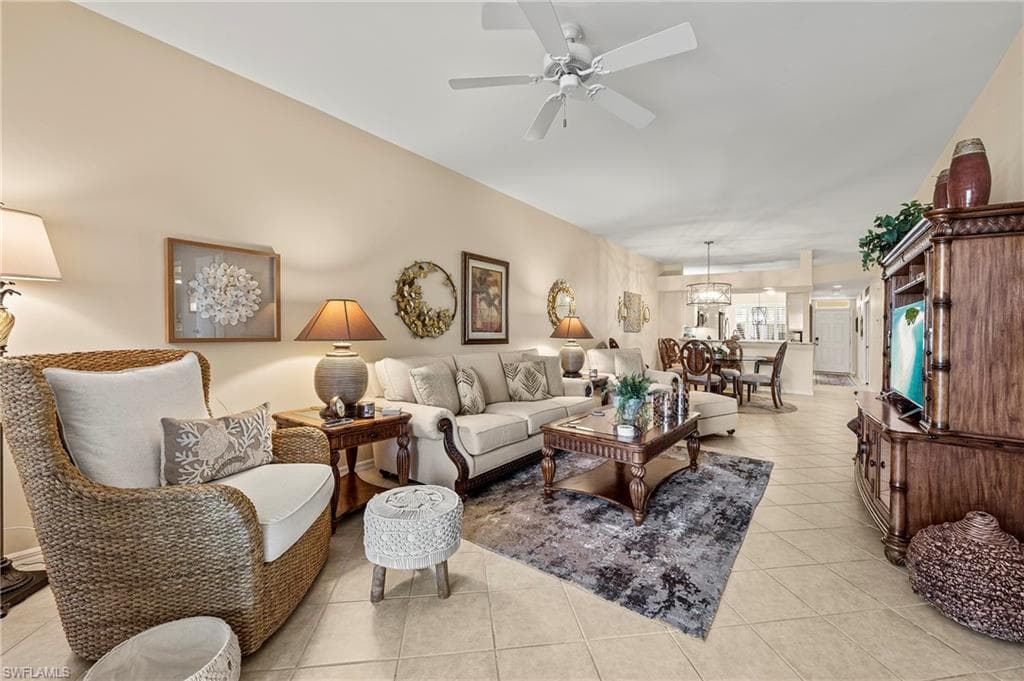 2381 Hidden Lake Ct 01, Naples, FL 34112-3