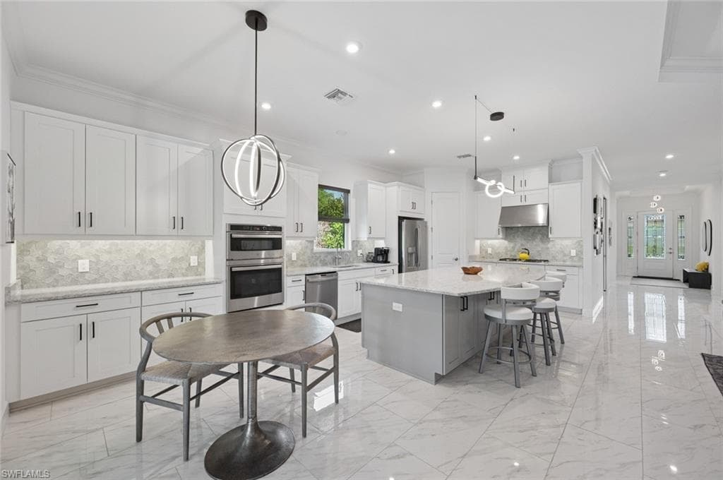 3171 Quilcene Ln, Naples, FL 34114-12