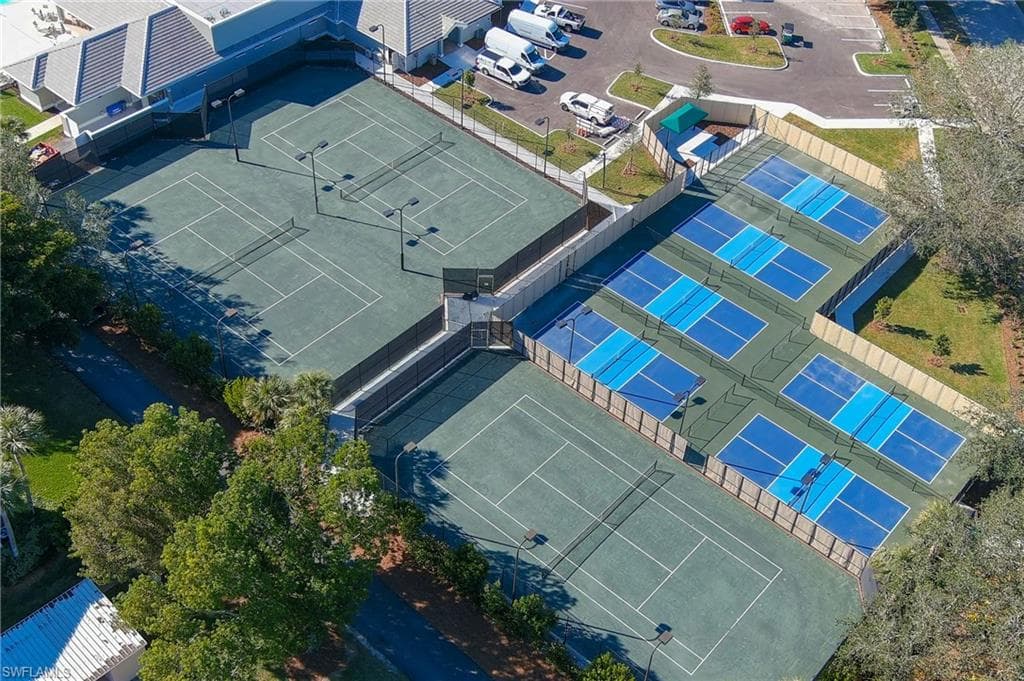9450 Highland Woods Blvd 6207, Bonita Springs, FL 34135-24