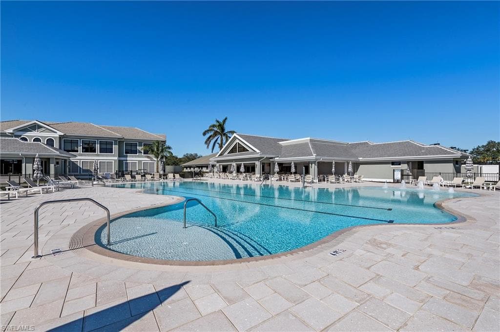 9450 Highland Woods Blvd 6207, Bonita Springs, FL 34135-33