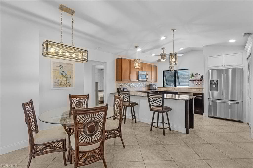 408 5th St, Cape Coral, FL 33990-11