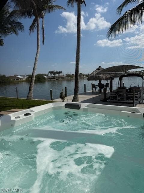 408 5th St, Cape Coral, FL 33990-25