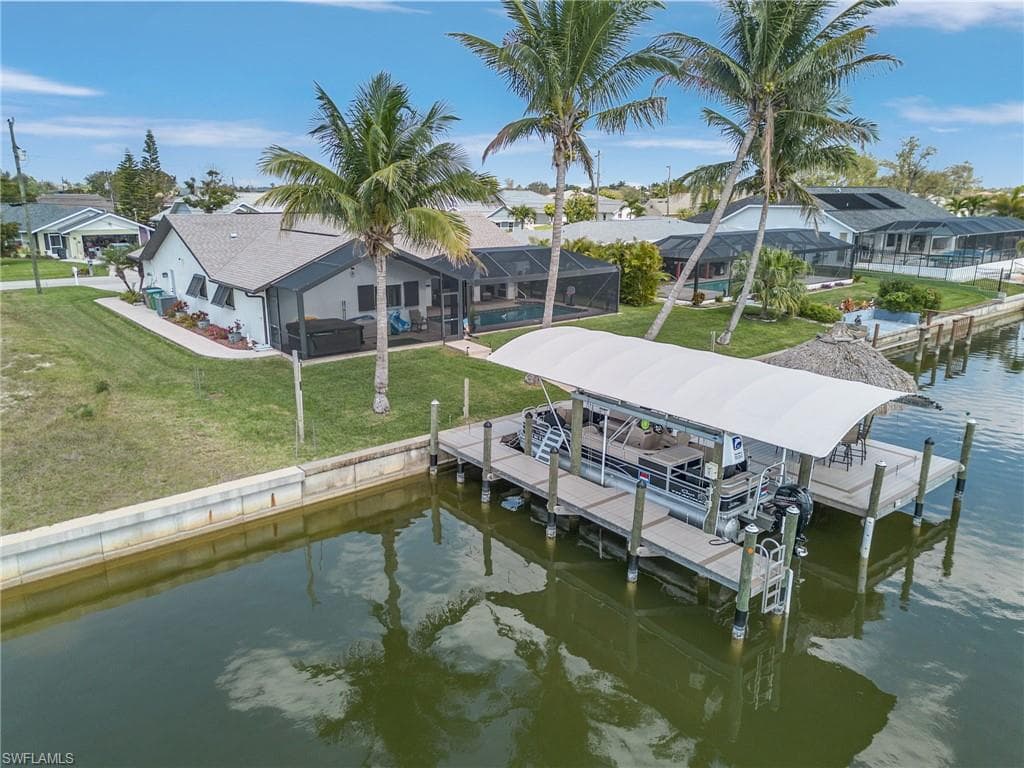 408 5th St, Cape Coral, FL 33990-26