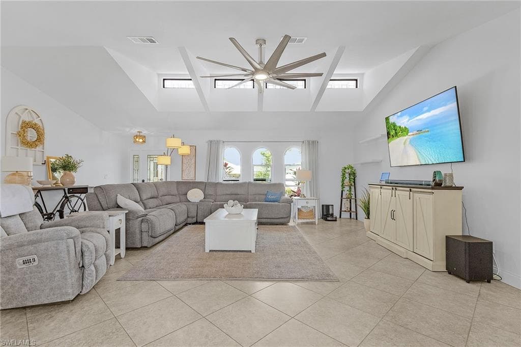 408 5th St, Cape Coral, FL 33990-4