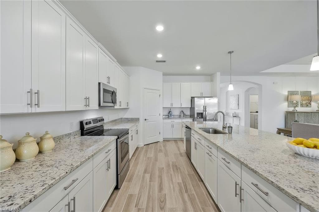 1821 Lema Ct, Naples, FL 34120-9