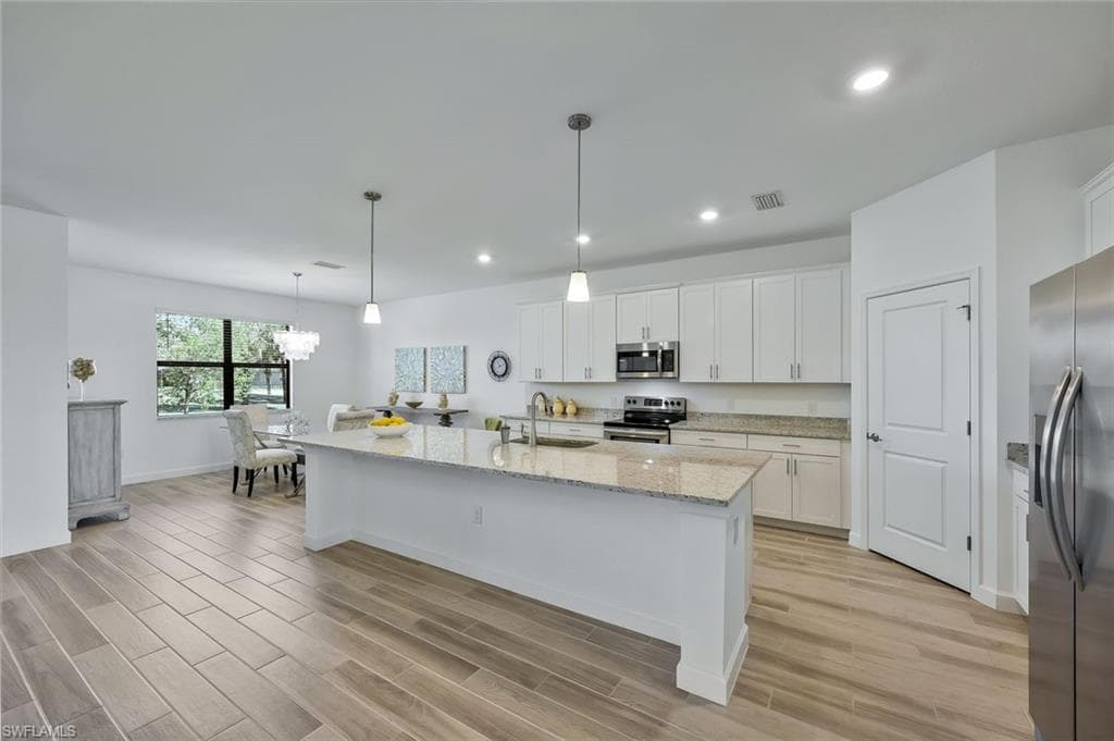 1821 Lema Ct, Naples, FL 34120-11